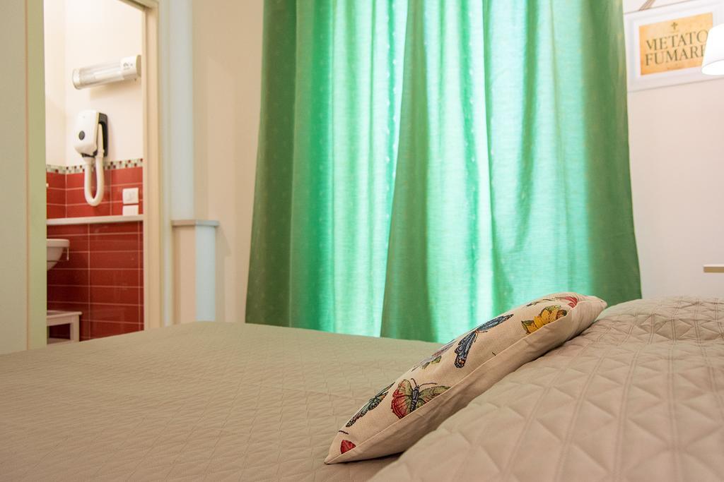 Porto SantʼElpidio Il Giglio Verde חדר תמונה